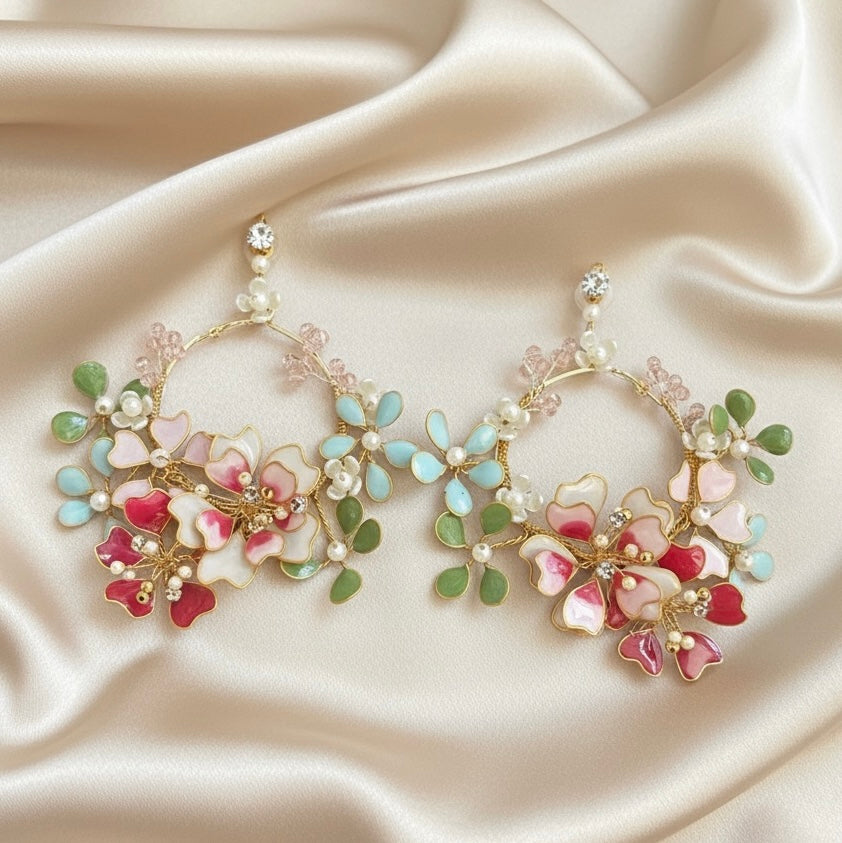 Taarini Eden Hoops Earrings