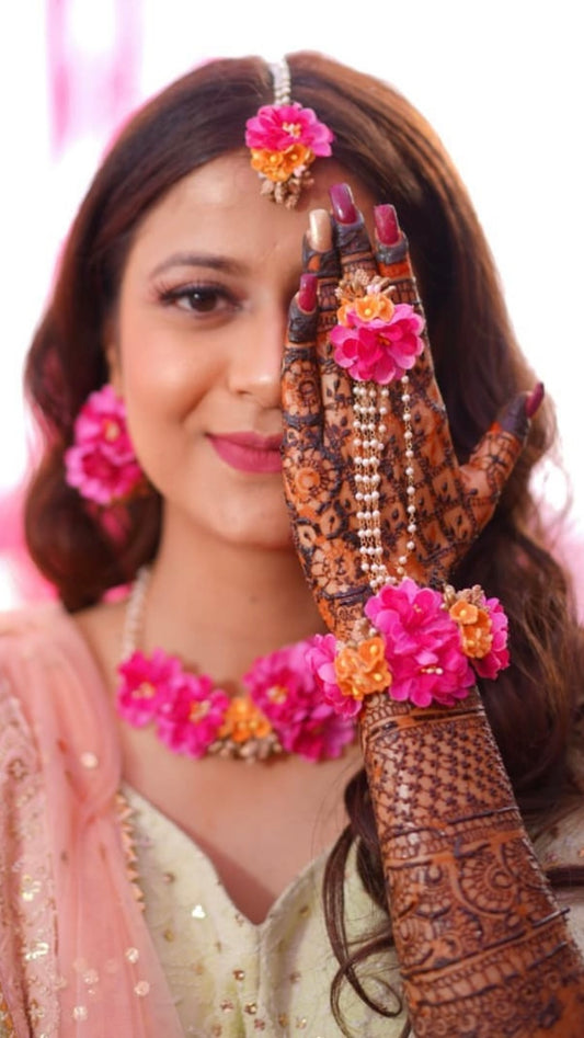 Phoolon Ki Rangat Floral set