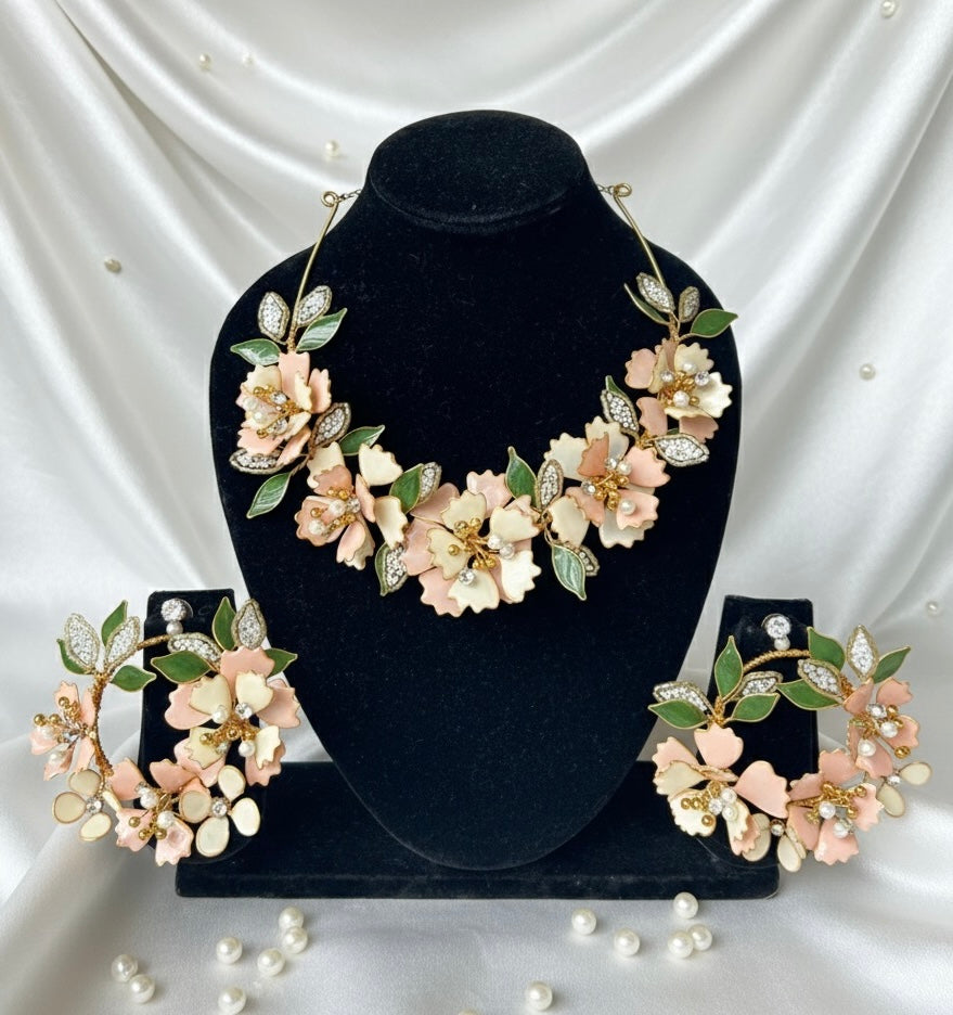 Suhani Gul Resin Neckpiece Earrings Set