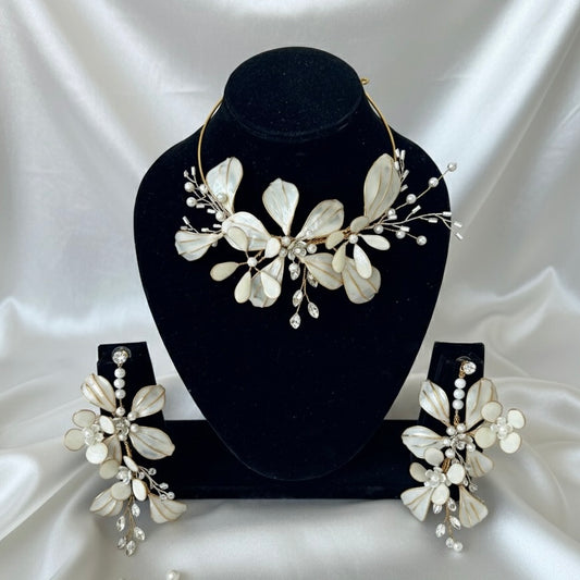 Ivory Radiance Resin Necklace Earrings Set