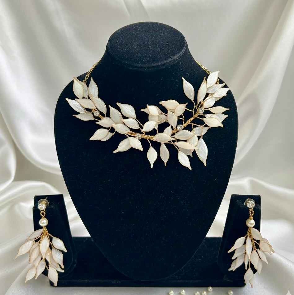 Ivory Leaf Luxe Necklace Earrings Set