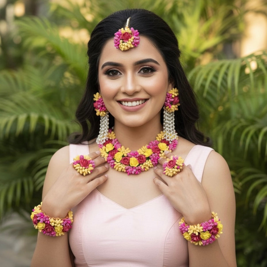 Gulnoor Silk Bloom Set