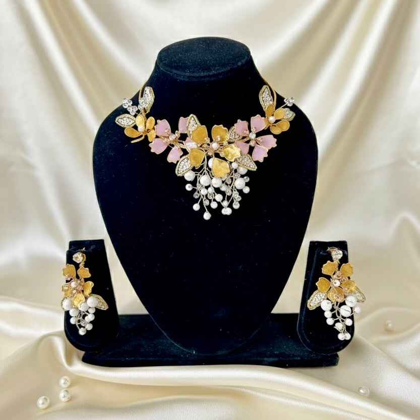 Zahrina Bloomfall Necklace Earrings Set