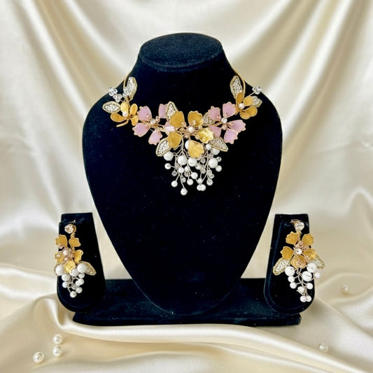 Zahrina Bloomfall Necklace Earrings Set