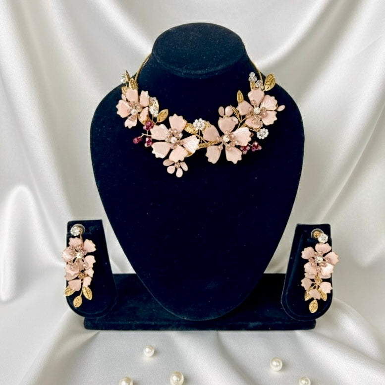 Ziyana Resin Necklace Earrings Set