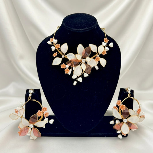 Kumud Blossom Aura Necklace Earrings Set