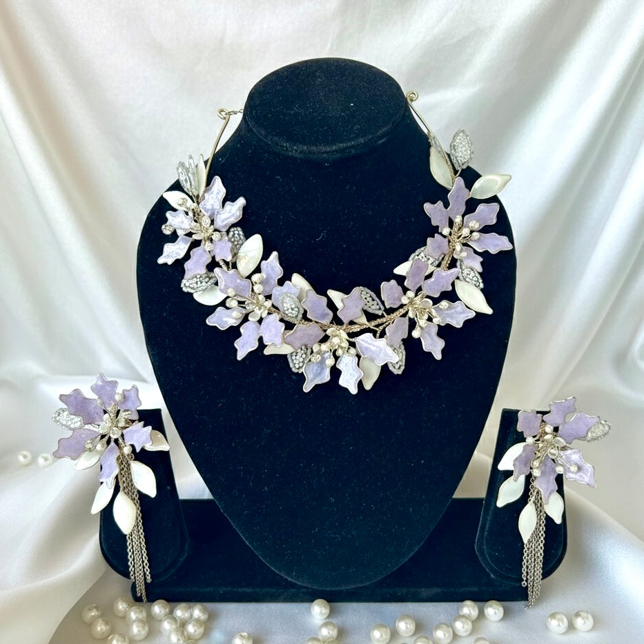 Aadhya Bloom Resin Neckpiece Earrings Set